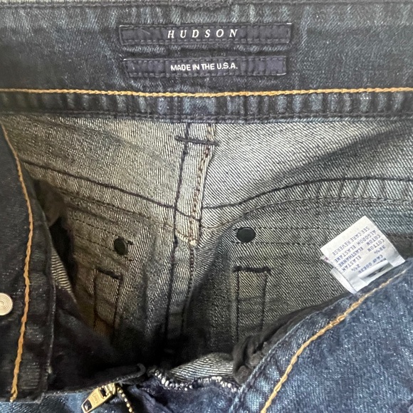 Hudson Jeans- low-midrise- size 25 - Picture 5 of 5